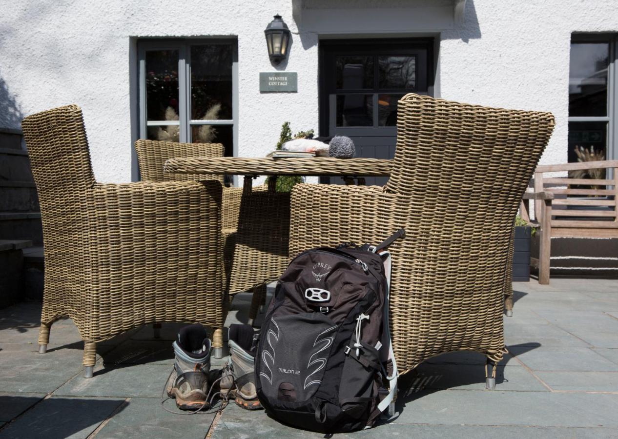Mason'S Arms Hotel Bowland Bridge Exterior photo